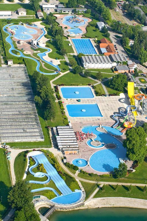 Happy Camp Mobile Homes In Terme Catez Campingplatz Catez ob Savi